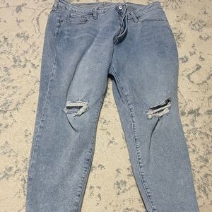 Stylish Light Blue Distressed Women Jeans